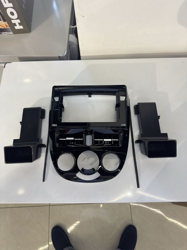 Jentra uchun ramka teyes monitor uchun bez peredelka zazor 1/1 Jentra uchun ramka teyes monitor uchun bez peredelka zazor 1/1