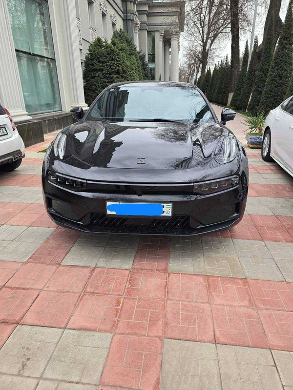 ZEEKR 001 naxt va nasiya savdo yillik 10% ZEEKR 001 naxt va nasiya savdo yillik 10%