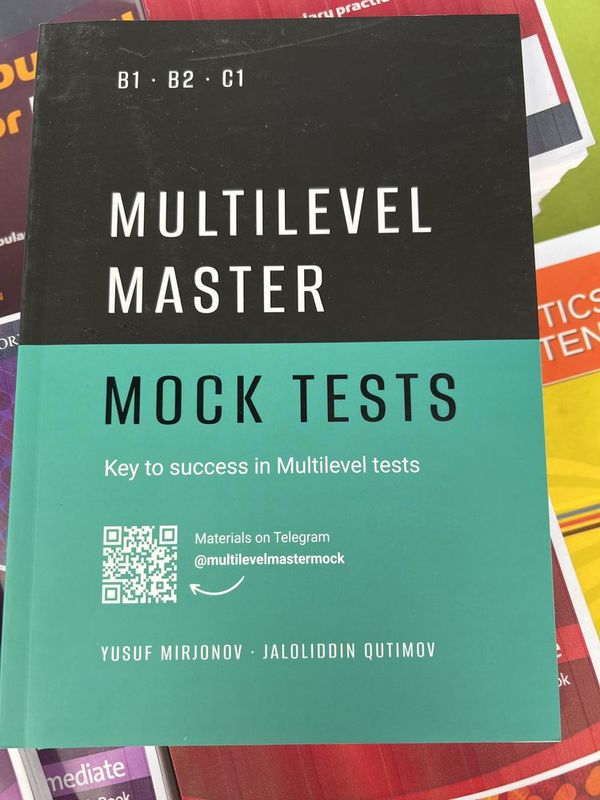 IELTS Multi level Mock Test книга