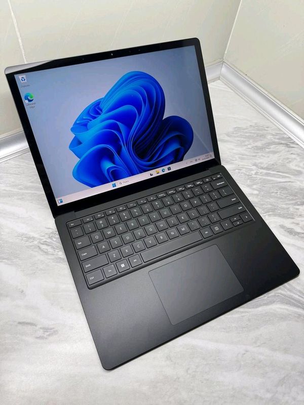 Microsoft Surface Laptop 5 Microsoft Surface Laptop 5