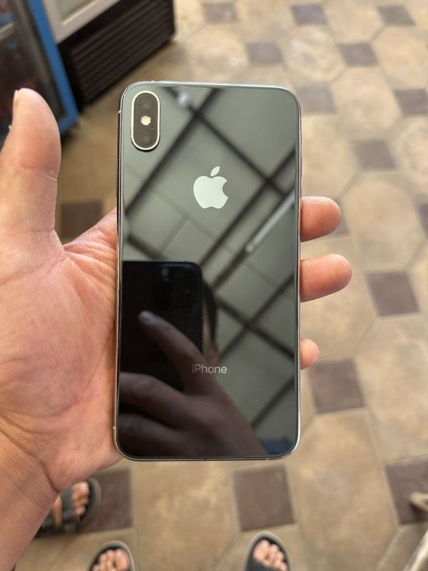 Iphone x s max black Iphone x s max black
