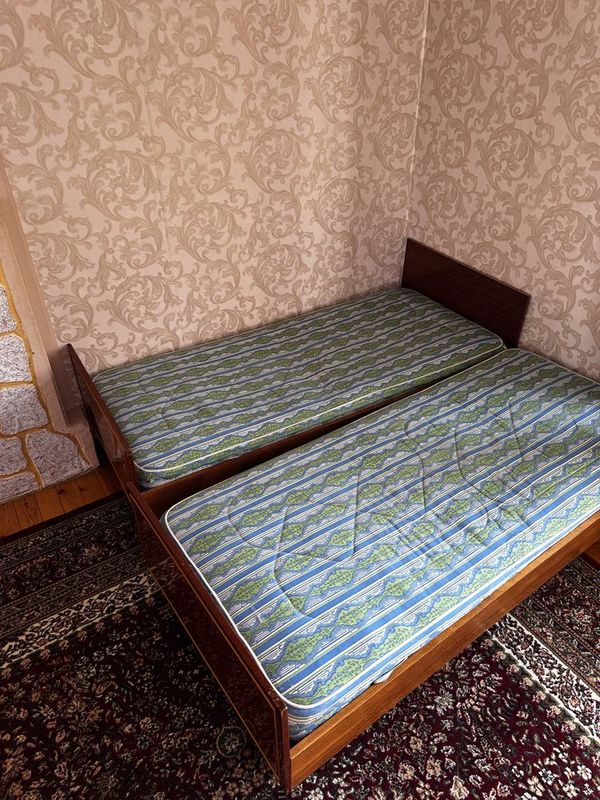 Krovat bir ikishilik 2ta Krovat bir ikishilik 2ta