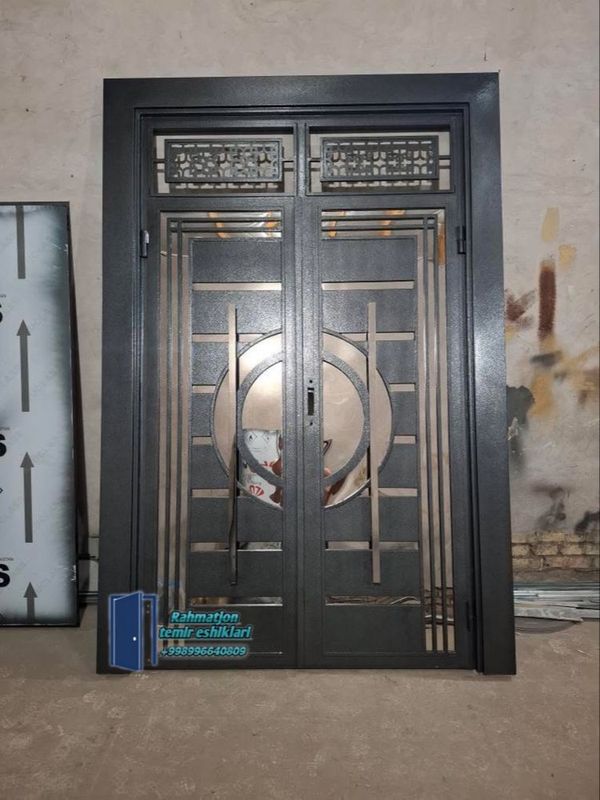 Temir eshiklar buyurtma bilan yasap dastafka qilip beramiz 12vil Temir eshiklar buyurtma bilan yasap dastafka qilip beramiz 12vil