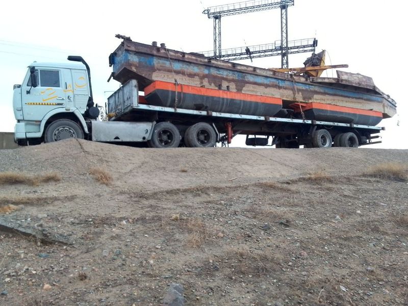 Kamaz tigach metan gaz va maz pritsep Kamaz tigach metan gaz va maz pritsep