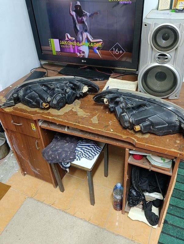 Продам фары б.у от автомобиля ласети джентра Продам фары б.у от автомобиля ласети джентра