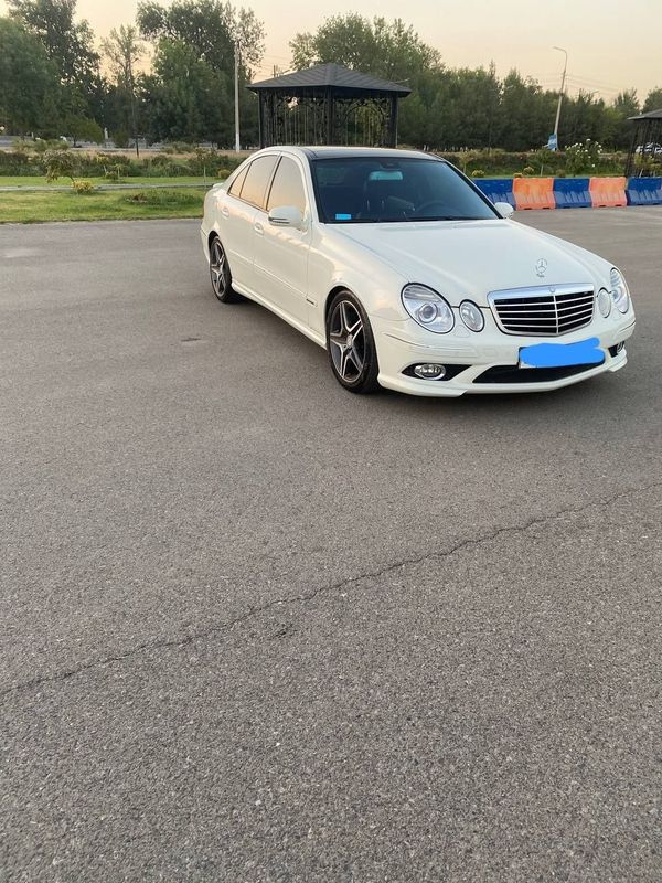 Mercedes 211 сотилади Mercedes 211 сотилади