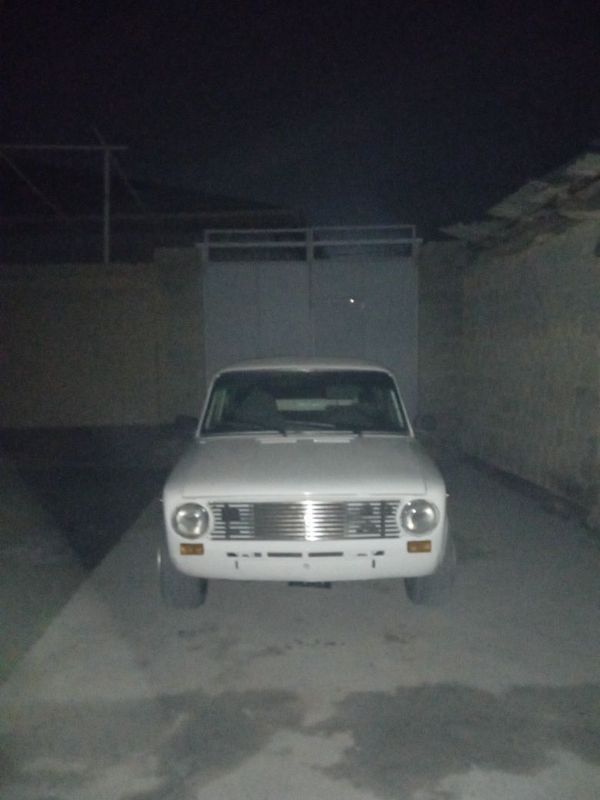 Sotiladi Vaz 2102 Sotiladi Vaz 2102