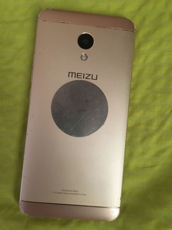 Meizu M6 . VA micromaX