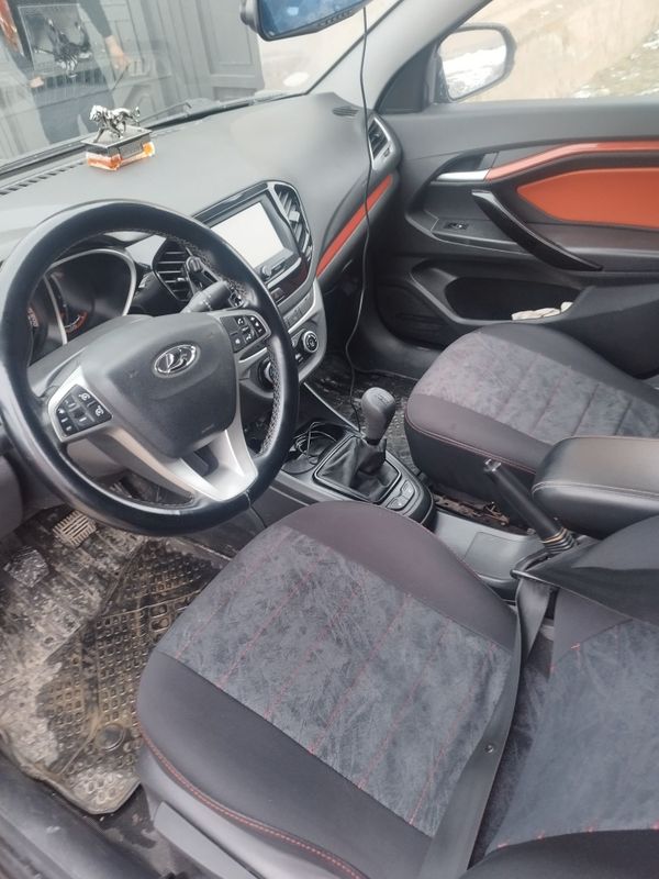 Lada vesta 1.8 l