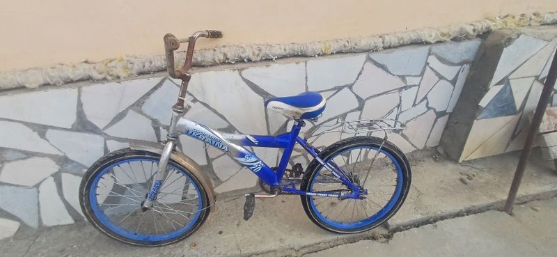 Velosiped sotiladi