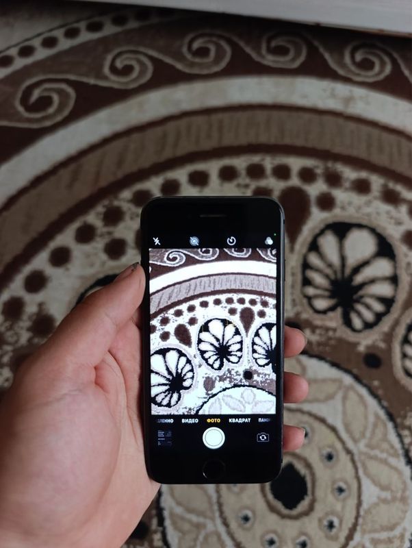 iphone 8 64 1.1 mln srocno