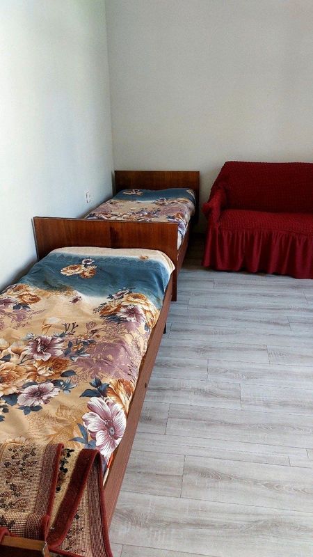 Arendaga kvartira bor oʻgʻil bolalar va studentlarga Arendaga kvartira bor oʻgʻil bolalar va studentlarga
