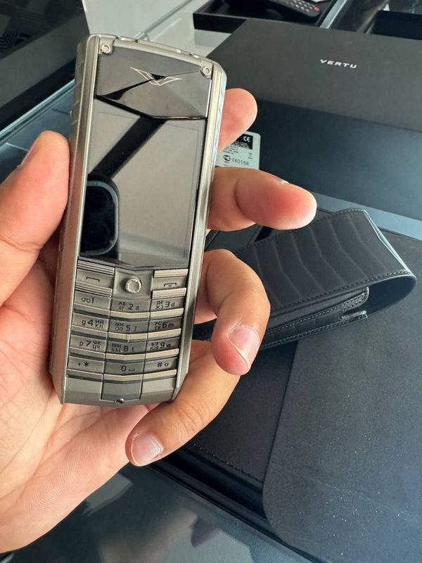 Vertu Ascent X в идеале Vertu Ascent X в идеале