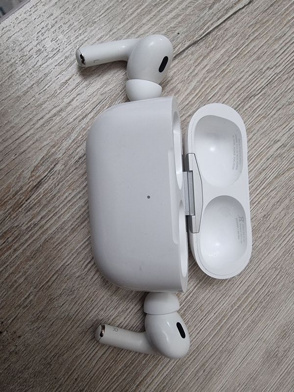 Air pods pro 2 original Air pods pro 2 original