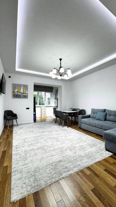 Продажа квартиры на Шота Руставели 3/3/4 Продажа квартиры на Шота Руставели 3/3/4