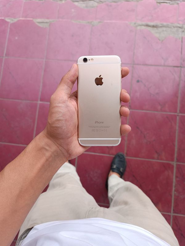 Iphone 6 holati zor Iphone 6 holati zor