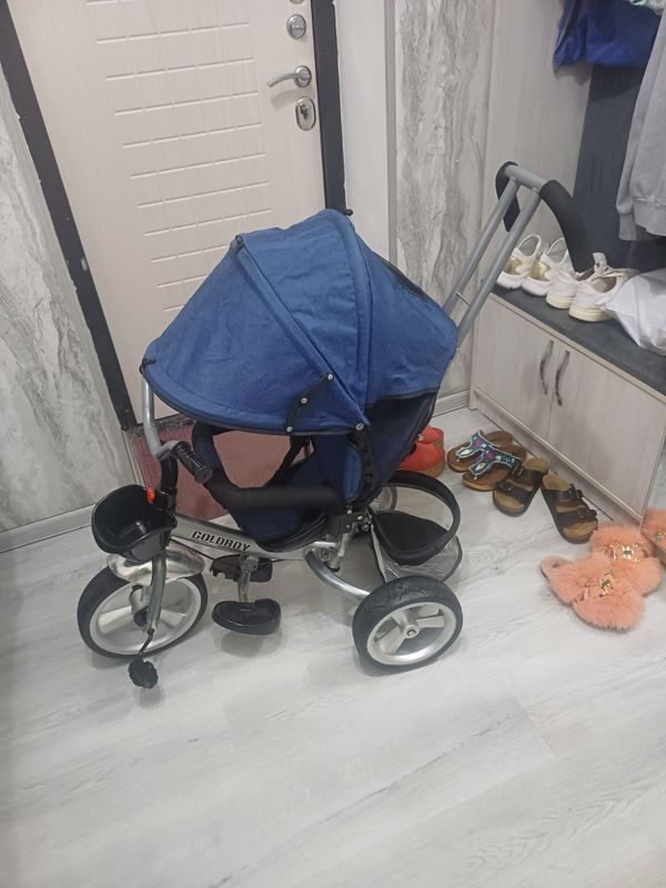 Продаётся детская велоколяска Продаётся детская велоколяска