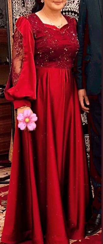 1 marta kiyilgan 100$ Razmer:42 Made in Turkey 1 marta kiyilgan 100$ Razmer:42 Made in Turkey