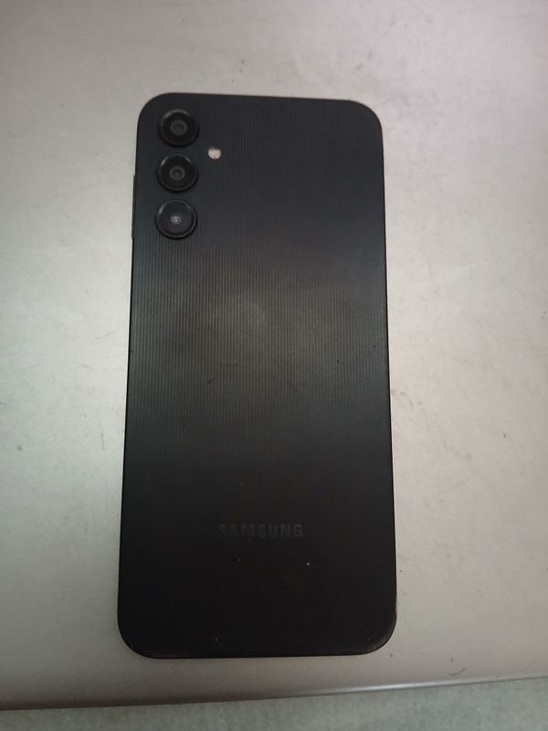 samsung a14 4/128 holata alo samsung a14 4/128 holata alo