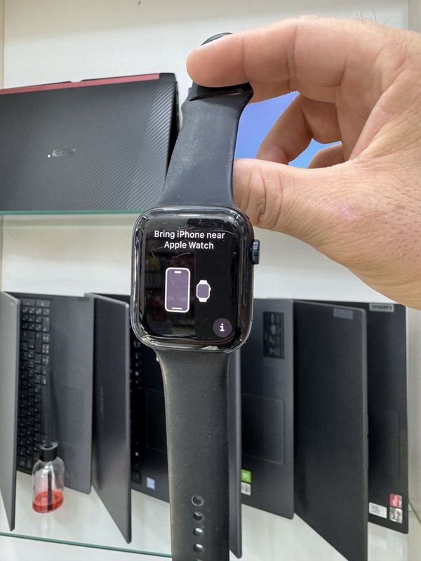 Apple watch 8 95% Apple watch 8 95%