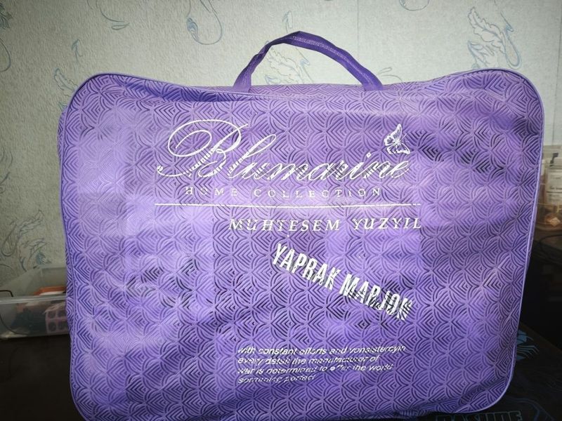 Одеяла blumarine Одеяла blumarine