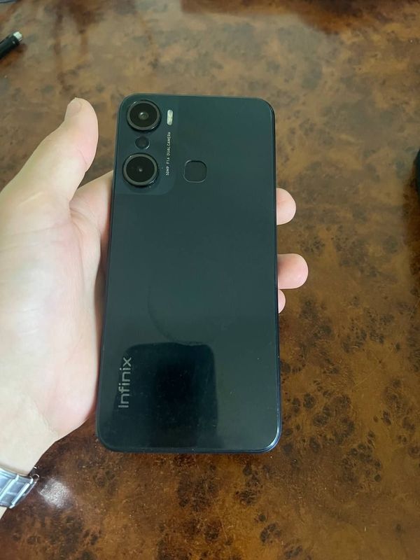 Infinix hot 12 pro Infinix hot 12 pro