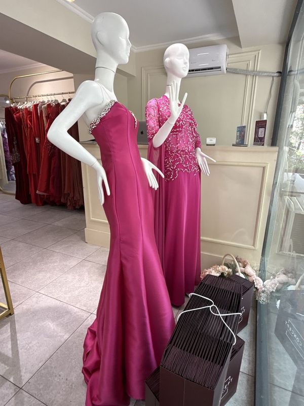 Манекены Max Mara для витрины вашего магазина Манекены Max Mara для витрины вашего магазина