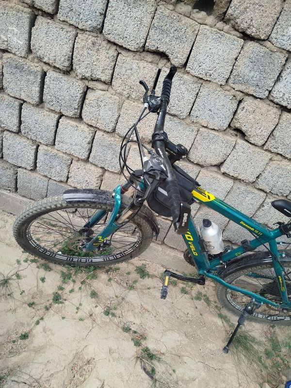 Yangi velosiped sotiladi