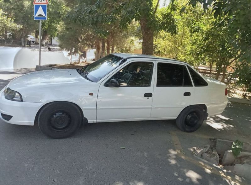 Nexia 2 dons 1.6 Sotladi