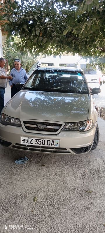 Nexia 2 sotiladi yili 2009 probeg 215ming