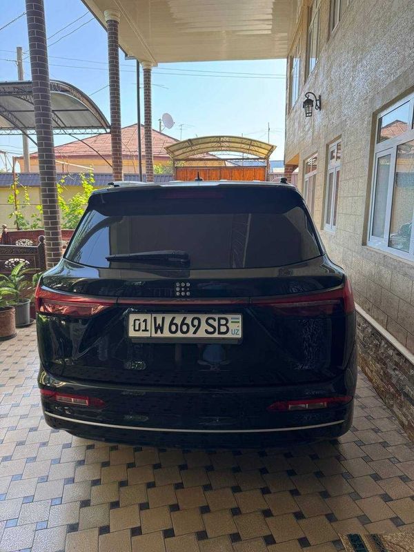 продаётся автомашина Fengon S508 продаётся автомашина Fengon S508