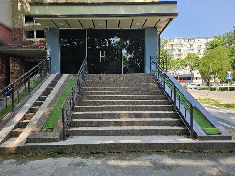 Продам нежилое помещение 60м2 под любой бизнесс вдоль дороги ТТЗ Продам нежилое помещение 60м2 под любой бизнесс вдоль дороги ТТЗ
