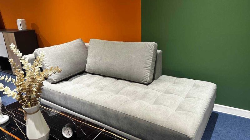 Диван трехместный ERGO COUCH по самой выгодной цене Диван трехместный ERGO COUCH по самой выгодной цене