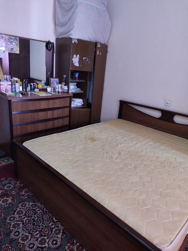 продается мебель для спальни продается мебель для спальни