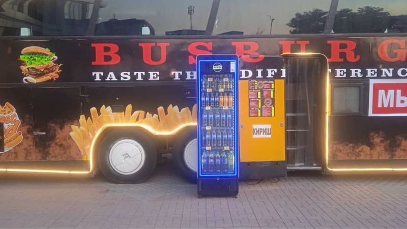 fargonadagi bus burger sotiladi fargonadagi bus burger sotiladi