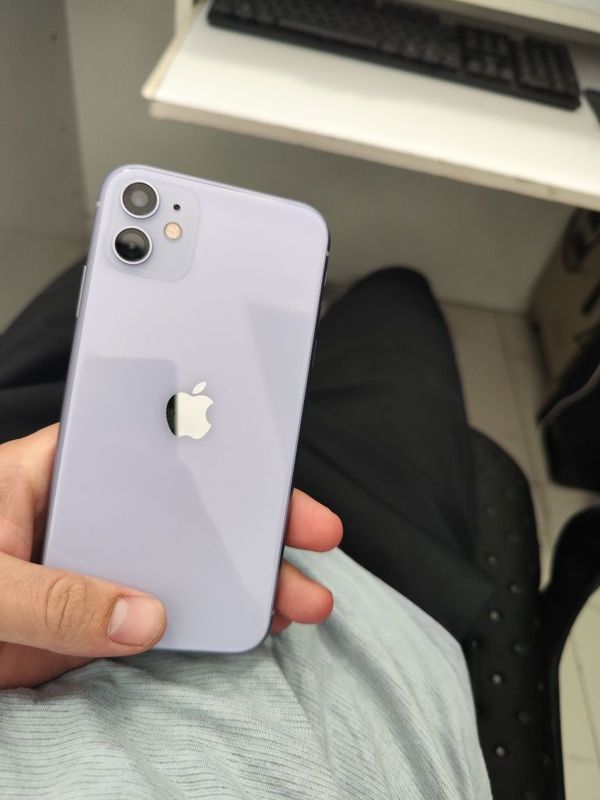 Iphone 11. Karobkali Iphone 11. Karobkali