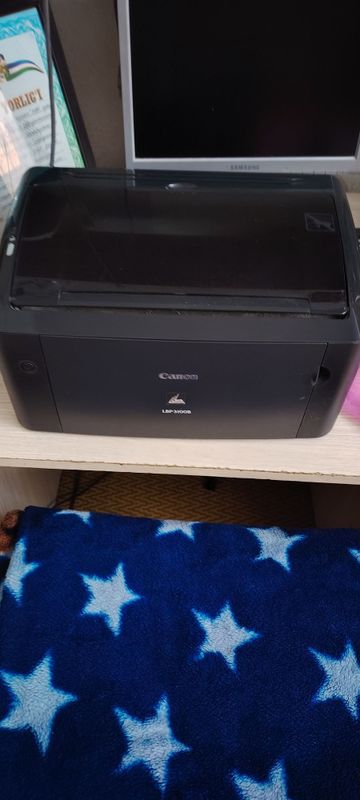 Продаётся принтер Canon LBP 3100B Продаётся принтер Canon LBP 3100B