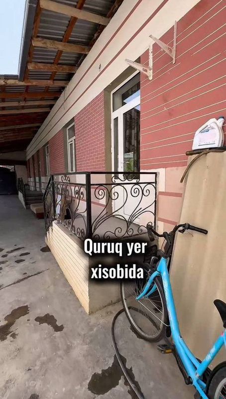 Yo'l yuzida yer xisobida uy. Bektemir ROVD