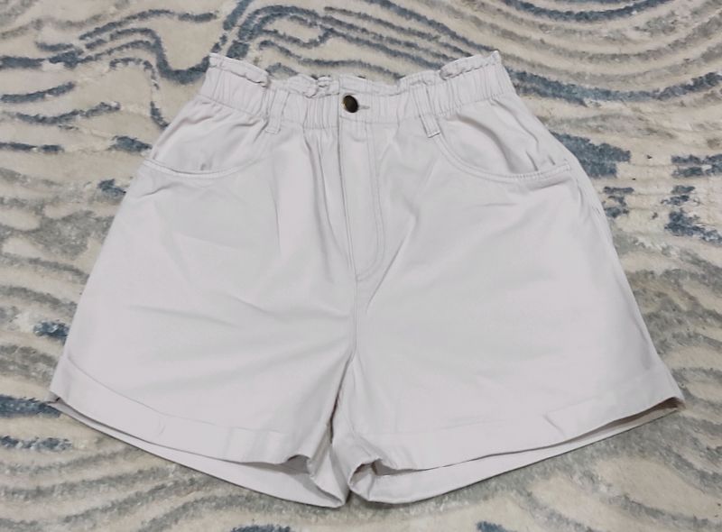 Срочно! Продам шорты H&M.