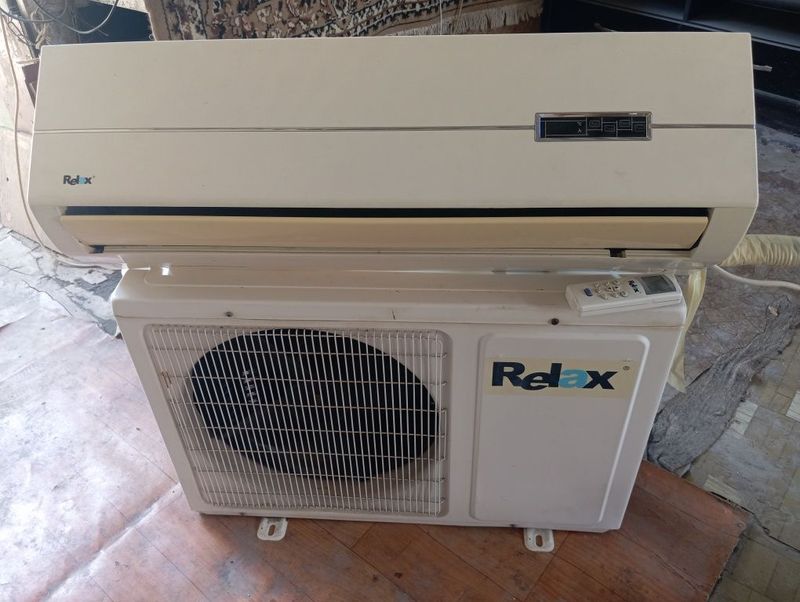 Срочно продаю кондиционер relax доставка установка год гарантия ест Срочно продаю кондиционер relax доставка установка год гарантия ест