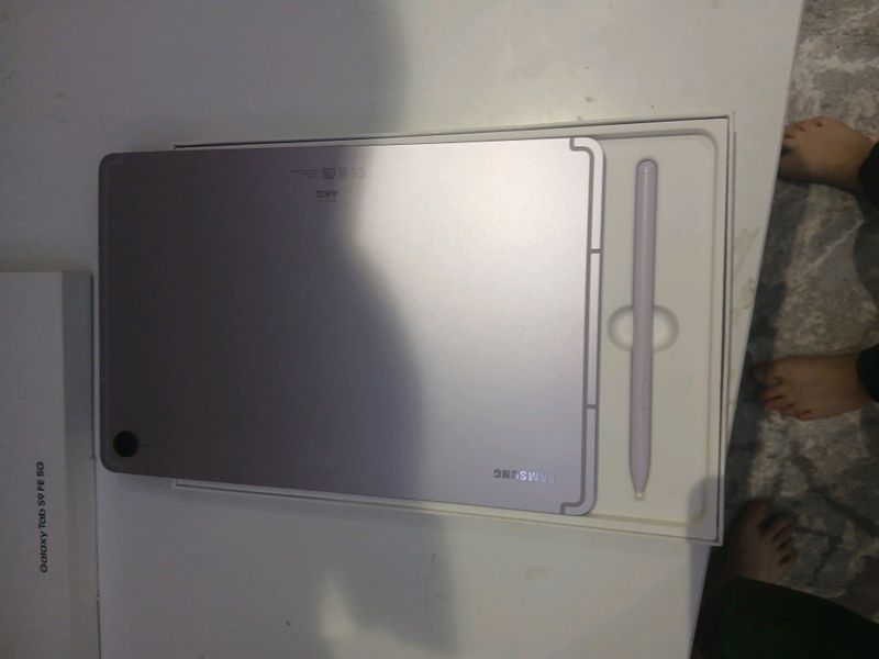 Galaxy Tab s9 Fe 5G Galaxy Tab s9 Fe 5G