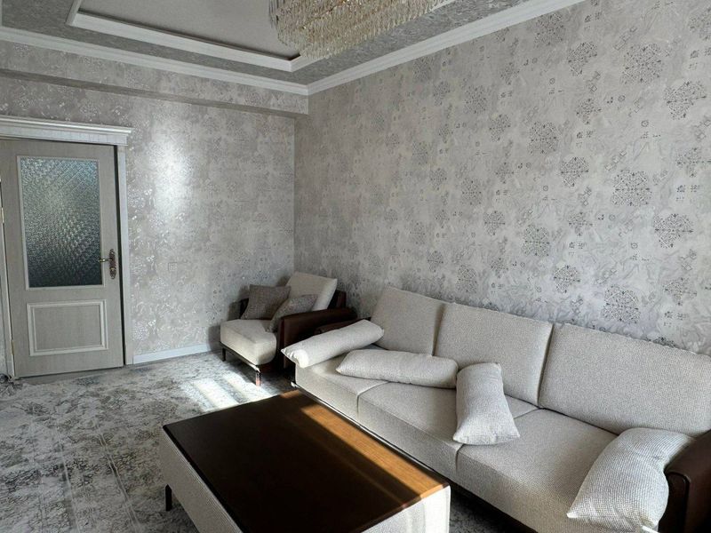 срочно аренда яккасарай Глинка 3ком цена 1000$без торг сдаётся всем
