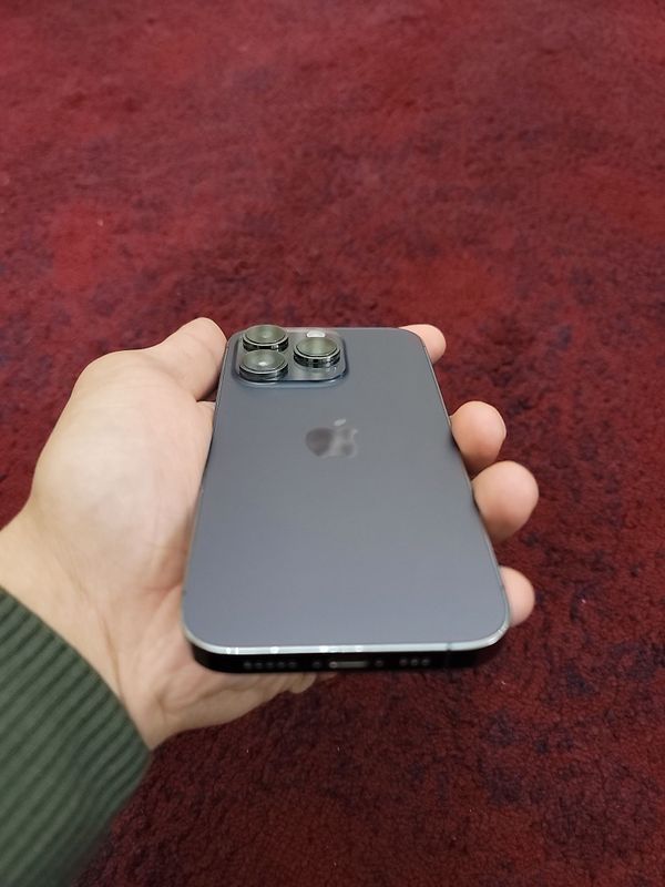 Iphone 14 pro новый