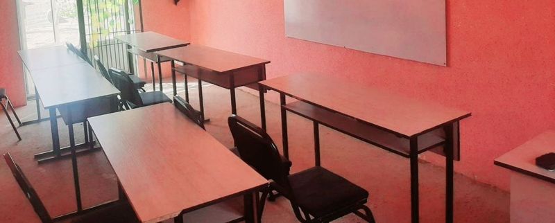 11 ta Parta, stul, doska uquv markaz uchun 11 ta Parta, stul, doska uquv markaz uchun
