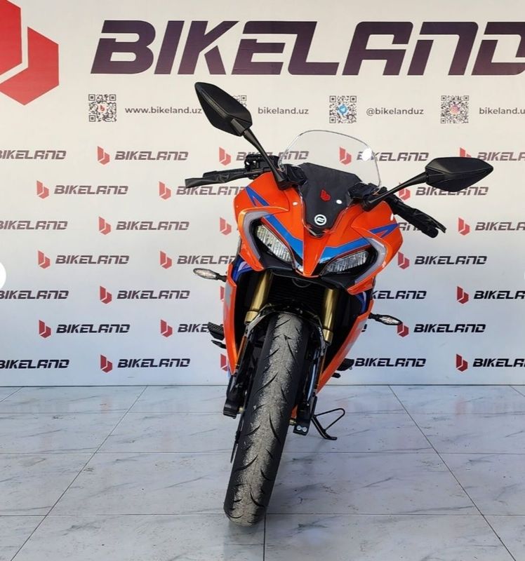Cf Moto 300 sr sport Cf Moto 300 sr sport