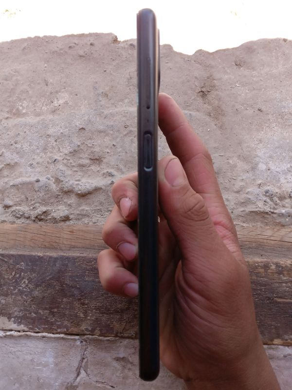 Samsung.a12.xotira 128gb ekran singan narx.750ming Samsung.a12.xotira 128gb ekran singan narx.750ming