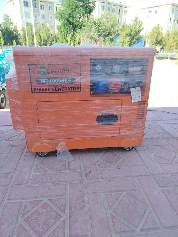 Xar xir turdagi generatorlarimiz bor 4 KW DAN 1000 KW gacha Xitoy toza