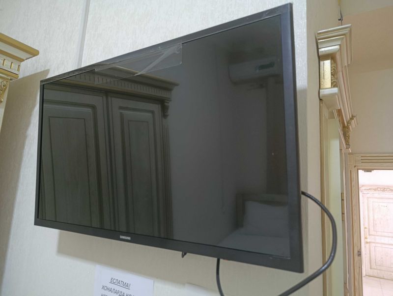 Самсунг телевизор 32 Б/у