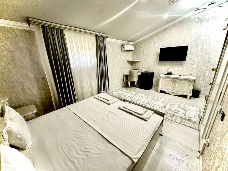 Almir Hotel