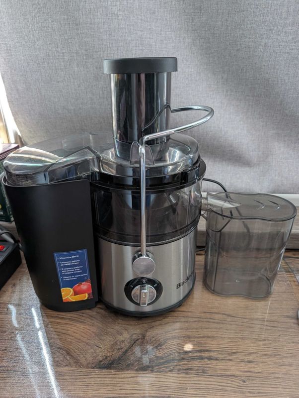 Соковыжималка blackton Соковыжималка blackton
